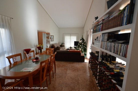 Villa en venta en Torrevieja (Alicante)