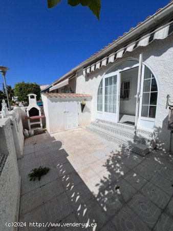 Bungalow en venta en Torrevieja (Alicante)