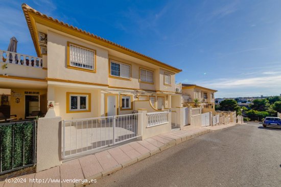 Casa en venta en Orihuela (Alicante)