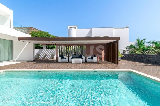 Villa en venta en Adeje (Tenerife)