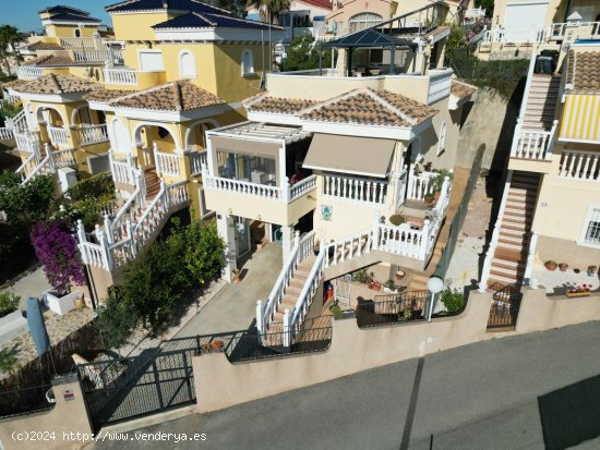 Villa en venta en Elche (Alicante)
