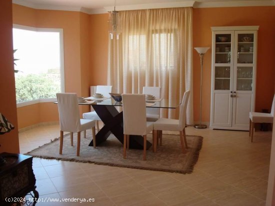 Villa en venta en Antequera (Málaga)