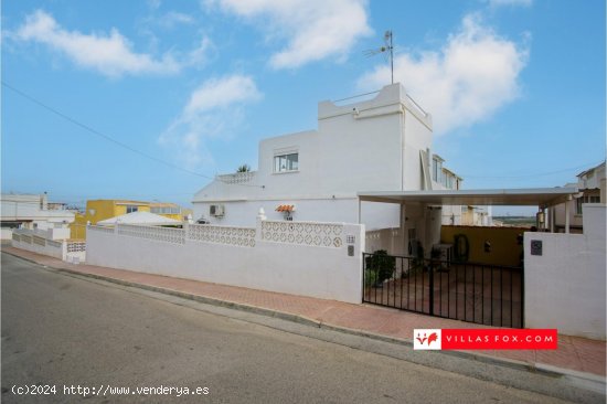 Casa en venta en San Miguel de Salinas (Alicante)