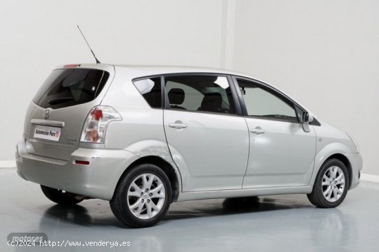 Toyota Corolla Verso 1.8i Sol 7 Plazas, en automocionpere de 2008 con 128.000 Km por 7.500 EUR. en T