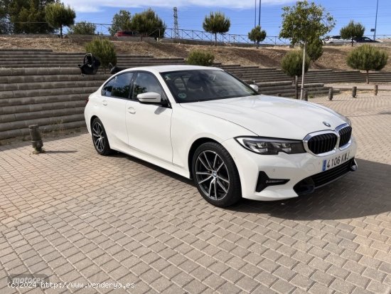 BMW Serie 3 3.20i de 2019 con 72.500 Km por 28.000 EUR. en Madrid