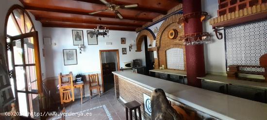 Bar listo para arrasar en Av. Cádiz - CORDOBA