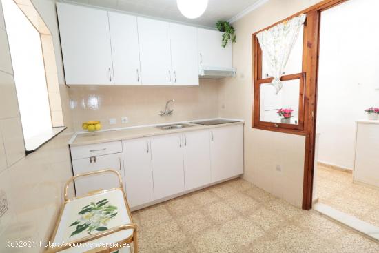 Bungalow de planta baja en zona Torretas, Torrevieja - ALICANTE