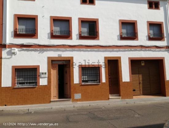 Se vende preciosa casa en Villanueva de la Serena - BADAJOZ