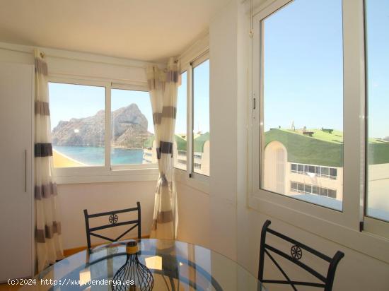 Apartamento en la playa de  La Fossa  con vistas al mar y el Peñón de Ifach. - ALICANTE