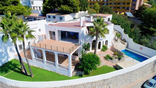 Villa en venta en Almuñécar (Granada)