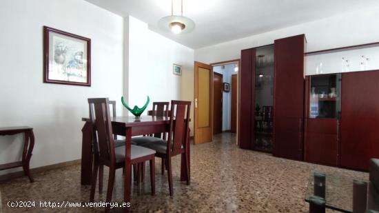 Luminoso y céntrico piso en venta en Rubí - BARCELONA