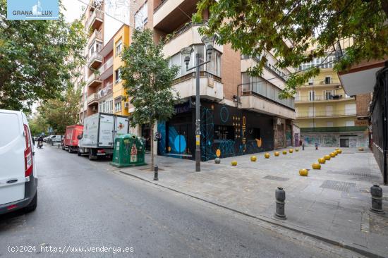 PLAZA DE GARAJE AL LADO DE EINSTEIN - GRANADA