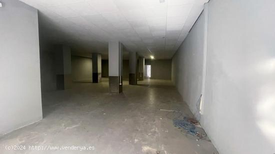 Local comercial en venta o alquiler en calle Nació, Camp de l'Arpa del Clot - Barcelona - BARCELONA