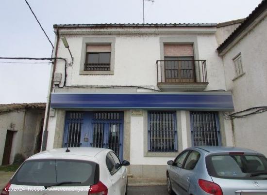 Urbis te ofrece un local en alquiler en Villoruela, Salamanca - SALAMANCA 