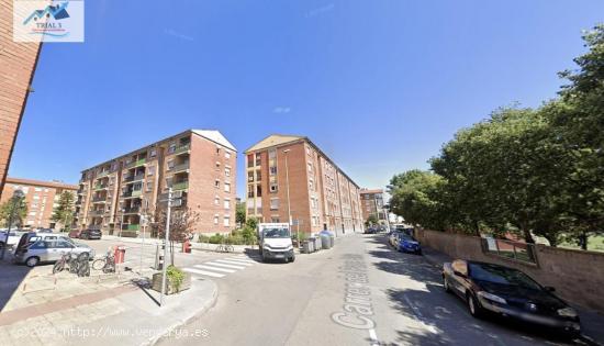 Venta piso en Vic (Barcelona) - BARCELONA