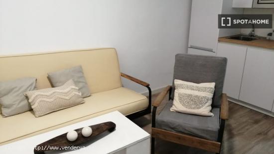 Apartamento completo de 2 dormitorios en Granada - GRANADA