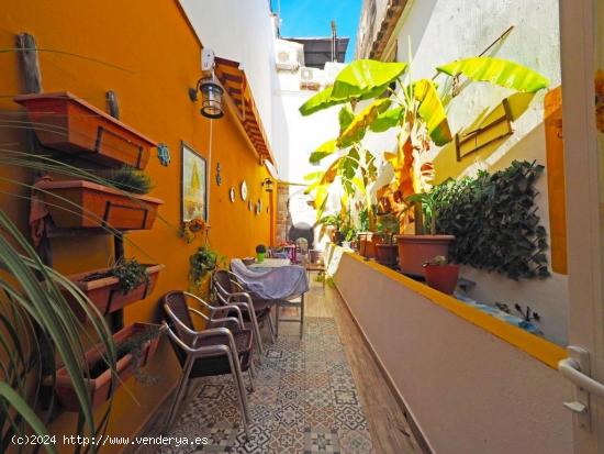 Casa de Pueblo en el corazon de Denia - ALICANTE