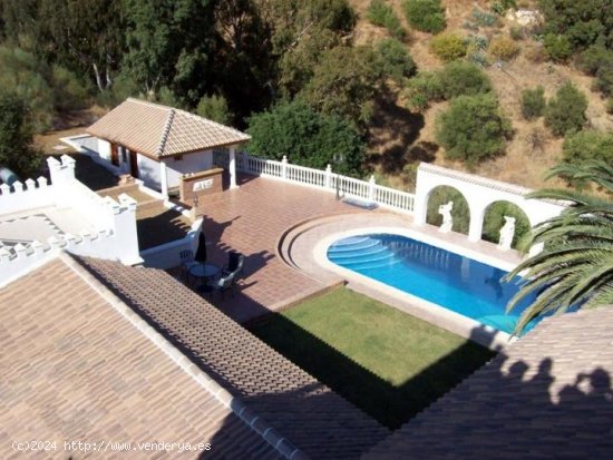 Villa en venta en Alhaurín el Grande (Málaga)
