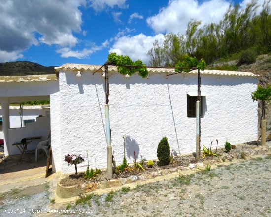 Casa en venta en Cástaras (Granada)