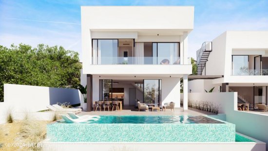 Villa en venta en construcción en Pilar de la Horadada (Alicante)