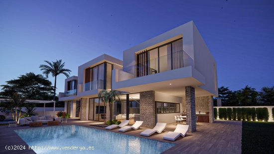 Villa en venta a estrenar en Alfaz del Pi (Alicante)