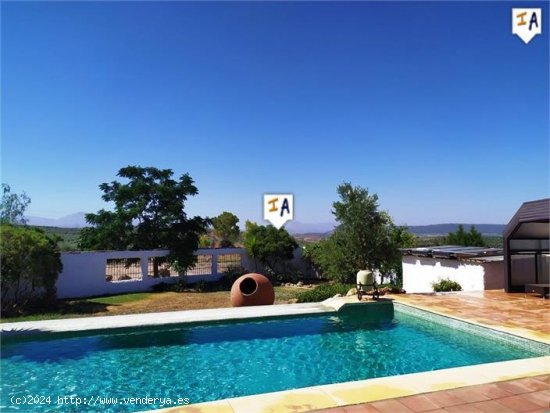 Villa en venta en Mollina (Málaga)
