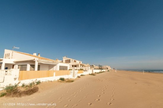 Villa en venta en Guardamar del Segura (Alicante)