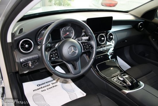 Mercedes Clase C C220D AVANTGARDE  4MATIC AUT  FAMILIAR de 2020 con 32.882 Km por 34.900 EUR. en Pon