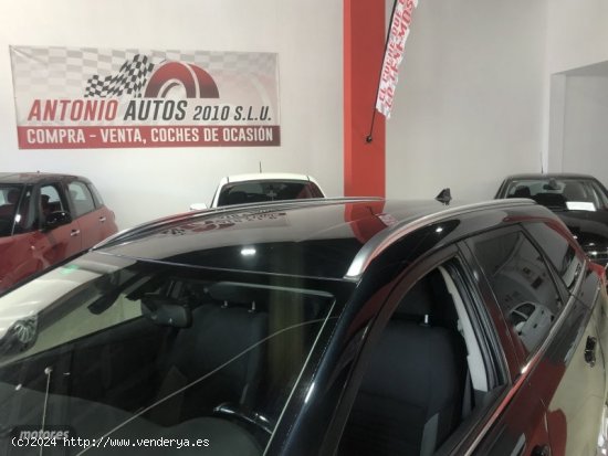 Toyota Auris HIBRIDO 1.80100 CV de 2016 con 118.000 Km por 13.900 EUR. en Tenerife