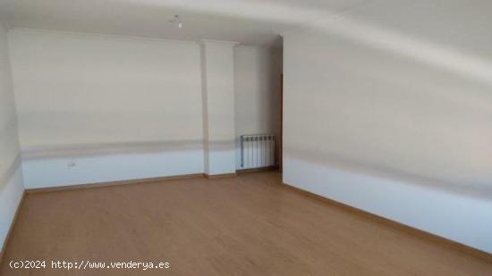Urbis te ofrece un piso en venta en Peñaranda de Bracamonte, Salamanca. - SALAMANCA