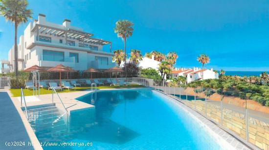 Ático de 2 dormitorios y 2 baños con vistas al Mar. El Chaparral, Mijas - MALAGA