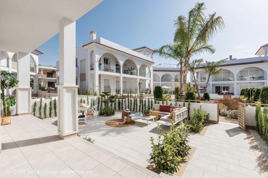 Preciosas Villas adosadas/Hob de diseño mediterráneo único, 3 dormitorios y 2 baños, solárium y