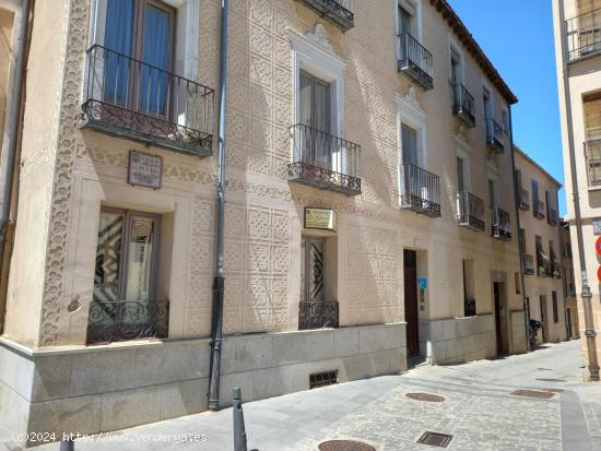 101- Magnífico edificio para inversores en el casco histórico de Segovia - SEGOVIA