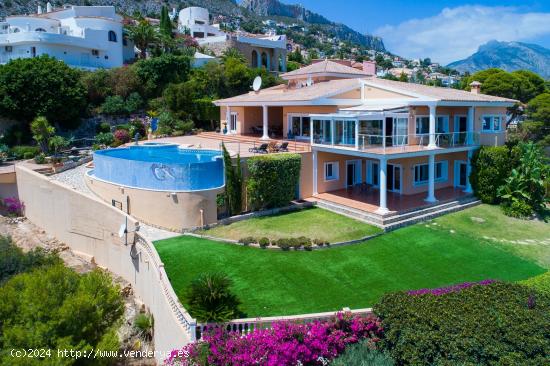 Única y Exquisita Mansión Frente al Mar con Increíbles Vistas de 180 Grados al Mar - ALICANTE