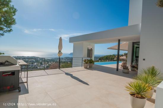 Bienvenidos a Villa Moraira 180° Oceanview - ALICANTE