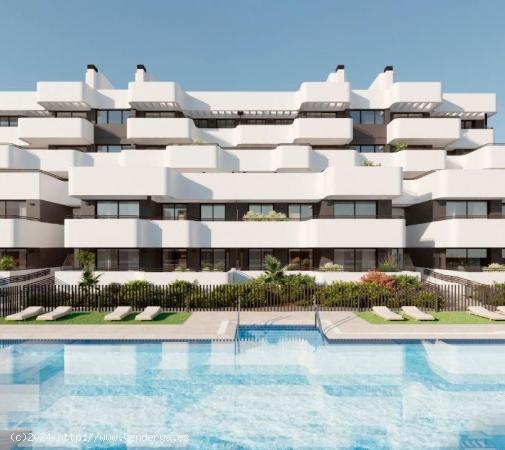 Moderno apartamento de 4 dormitorios en Estepona. - MALAGA