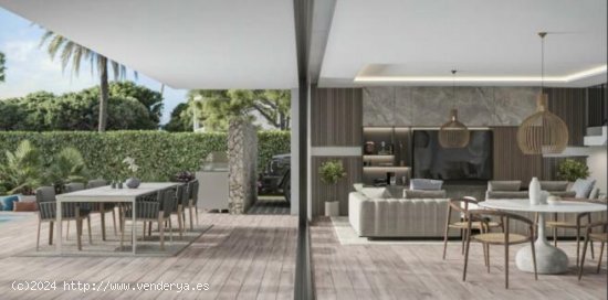 Villa en venta a estrenar en Estepona (Málaga)