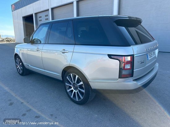 Land Rover Range Rover VOGUE 4.4 SDV8 340 CV de 2014 con 274.000 Km por 30.000 EUR. en Murcia