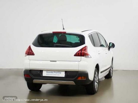 Peugeot 3008 1.2 PureTech S&S Style 130 de 2016 con 83.900 Km por 10.990 EUR. en Cadiz