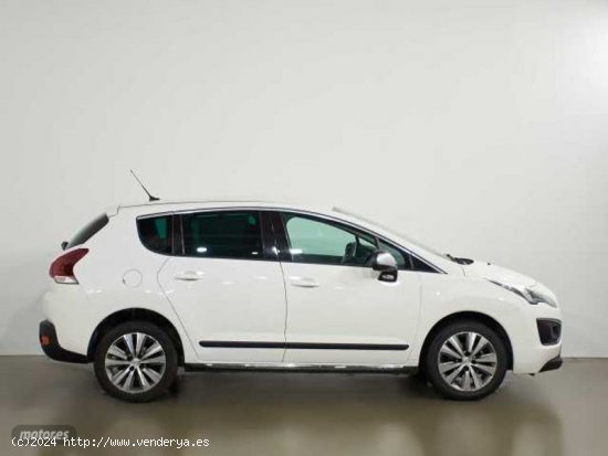 Peugeot 3008 1.2 PureTech S&S Style 130 de 2016 con 83.900 Km por 10.990 EUR. en Cadiz