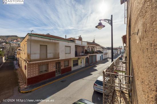 Casa en Pinos Puente (Granada) - GRANADA