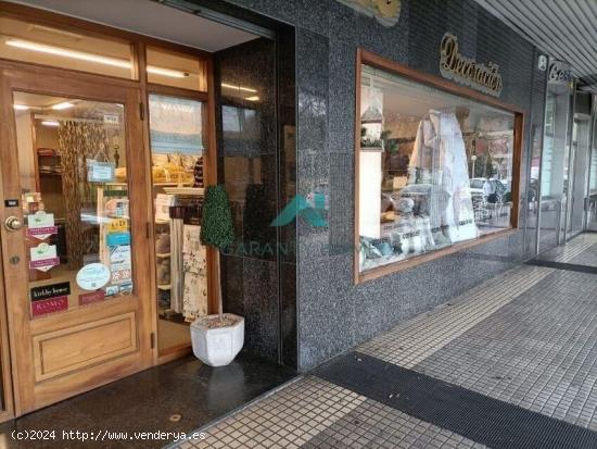  Se vende local comercial en Vitoria - ALAVA 