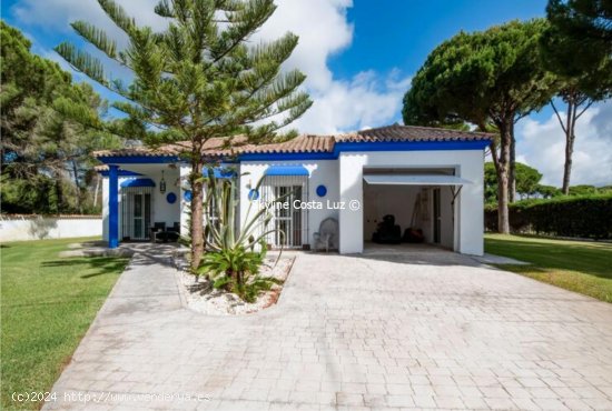  Villa en venta en Chiclana de la Frontera (Cádiz) 