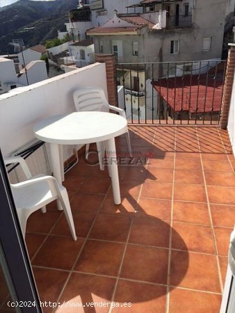 Apartamento en alquiler en Sayalonga (Málaga) 