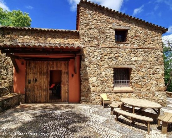  Casa en venta en Castaño del Robledo (Huelva) 
