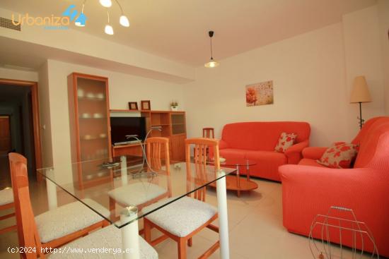  Apartamento amplio de 2 dormitorios y patio en Pardaleras - BADAJOZ 