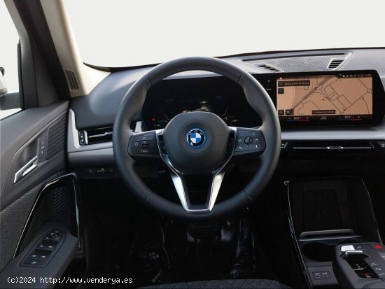 BMW iX1 xDrive30 - Sevilla