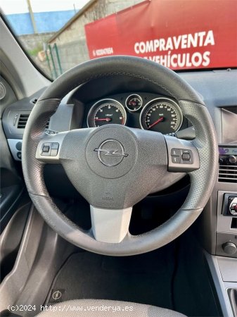 Opel Astra 1.7 ENJOY - A Coruña