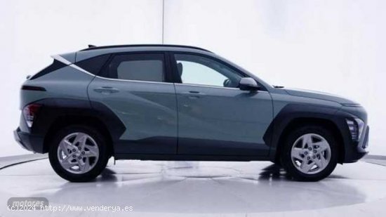 Hyundai Kona 1.0 TGDI Tecno 4x2 de 2023 con 3.300 Km por 29.900 EUR. en Huesca