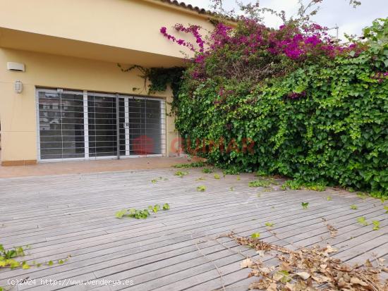 CHALET EN VENTA EN C/PO ROBERT SITGES PARA REFORMAR - Llevantina-Montgavina - BARCELONA